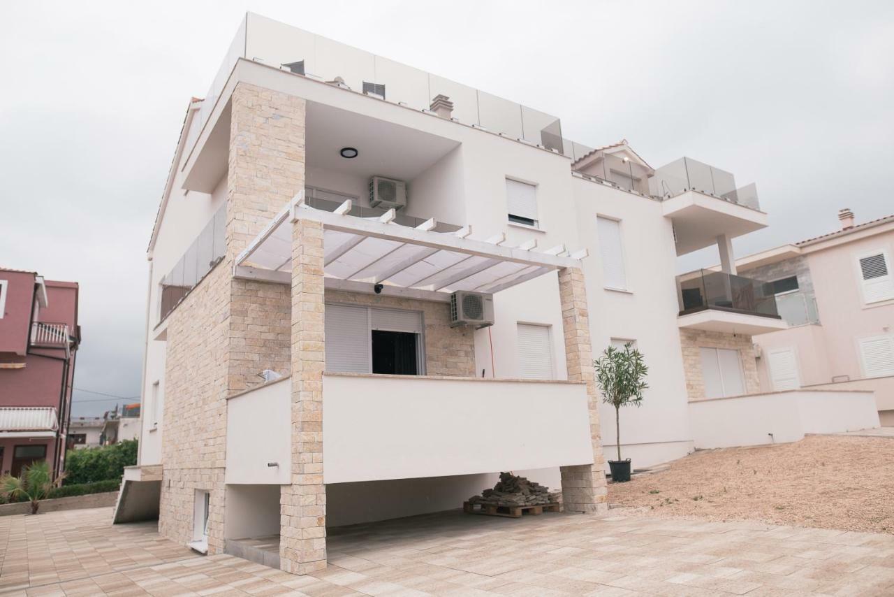The Nikolic Suites - Villa Woegenstein ตรีบูนย์ ภายนอก รูปภาพ