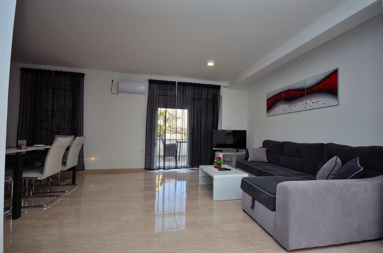 The Nikolic Suites - Villa Woegenstein ตรีบูนย์ ภายนอก รูปภาพ